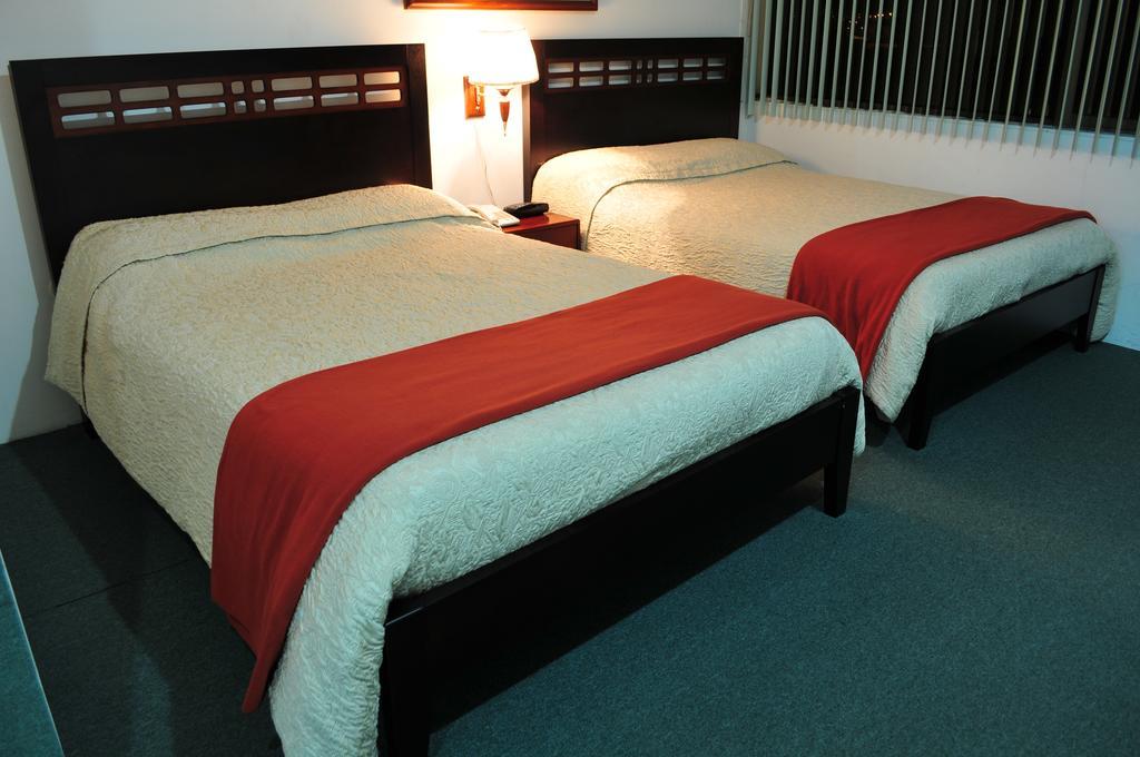 Hotel Cordero Cuenca Cameră foto